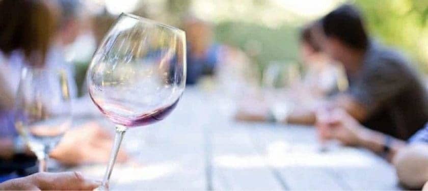 wineglass-553467_1280-840x375 wineglass-553467_1280-840x375