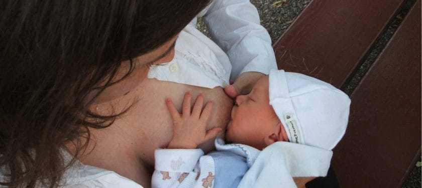 breastfeeding-2090396_1067px CC0 breastfeeding-2090396_1067px CC0