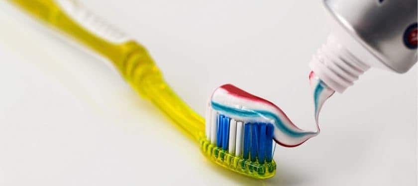 toothbrush-toothpaste-dental-care-clean-40798 toothbrush-toothpaste-dental-care-clean-40798