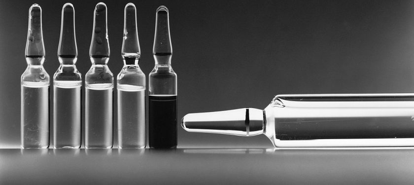 1147px-Chemotherapy_vials_(1) 1147px-Chemotherapy_vials_(1)