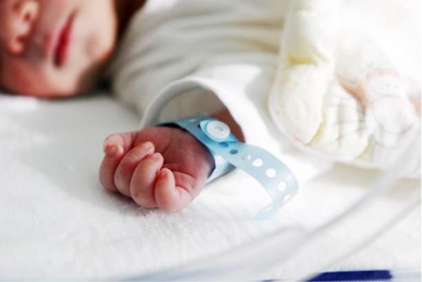 Depositphotos_19159937_s-2019-nenovbrothers-crop baby