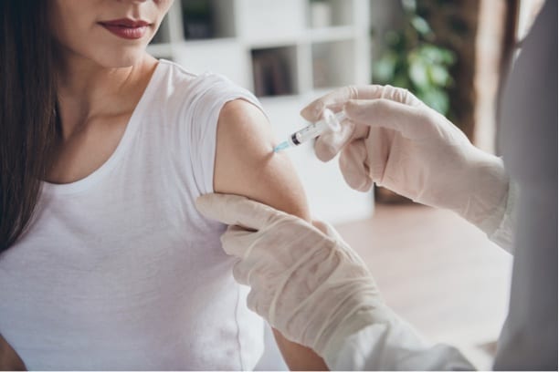 Depositphotos_378654566_s-2019-deagreez1 vaccination
