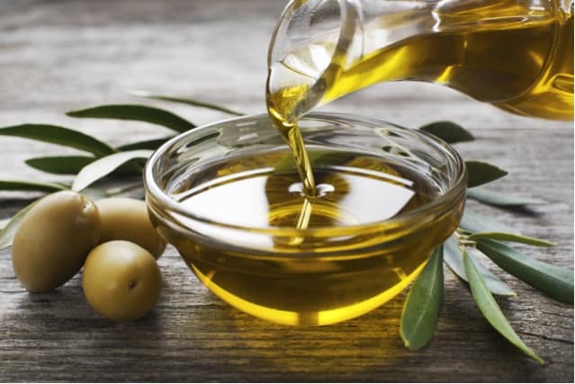 Higher olive oil intake associated with lower mortality risk