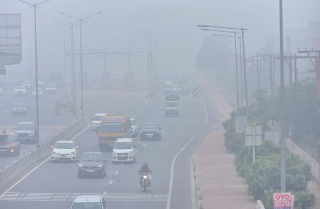 Air pollution, polluted city.